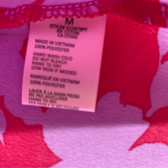 Paper Crane‎ lavender and hot pink flowy Hawaiian floral halter top. Size M - Picture 6 of 7